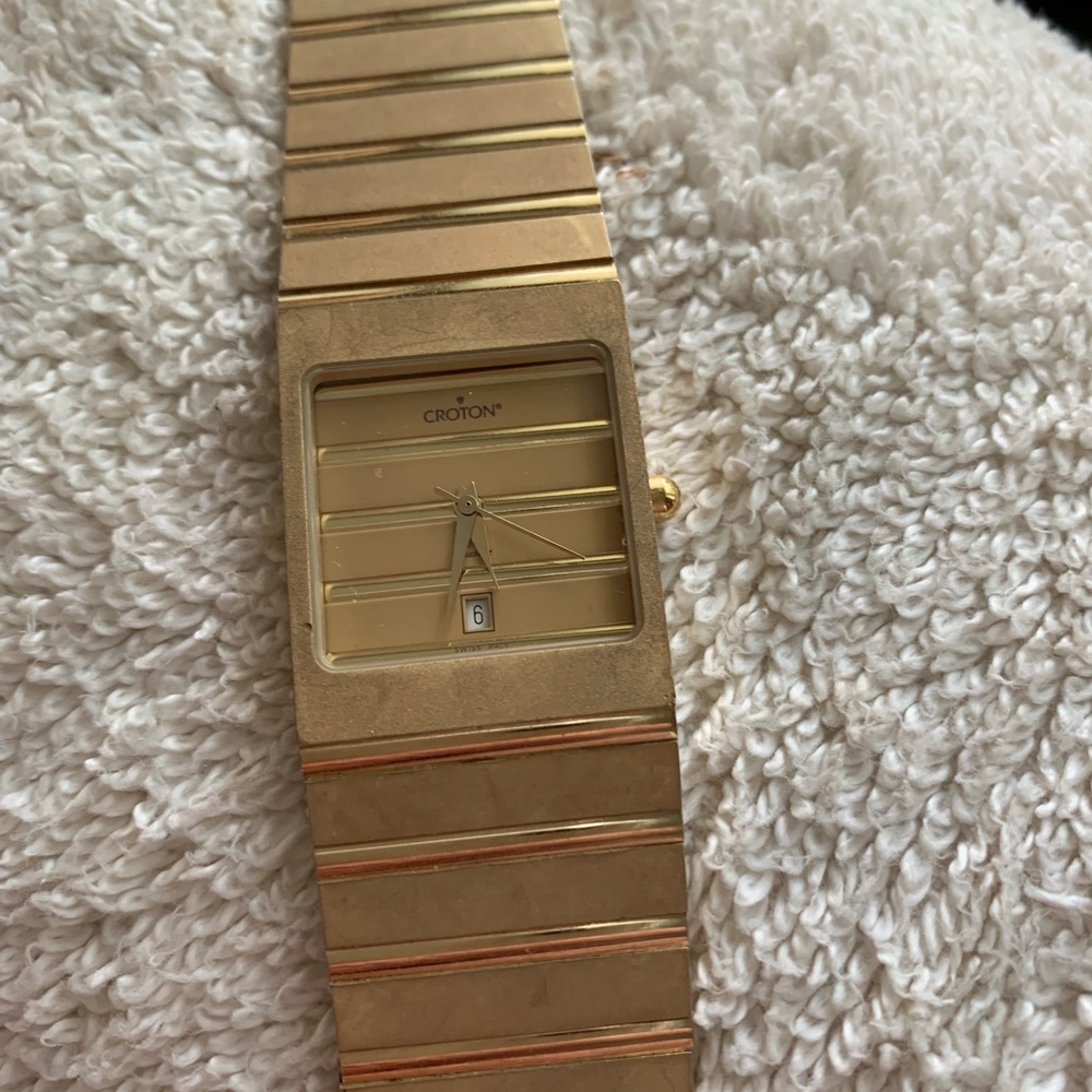 Men’s Vintage CROTON one-Piece Wristwatch